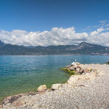Apartment Frader Otto With Lake View ตอร์รีเดลเบนาโก ภายนอก รูปภาพ